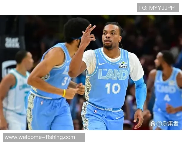 加兰表现平平14投6中贡献15分5篮板10助攻5失误球队状态堪忧